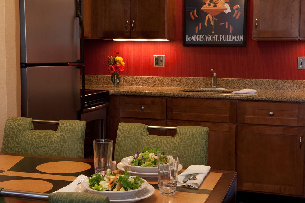 Hotel By Marriott 3*